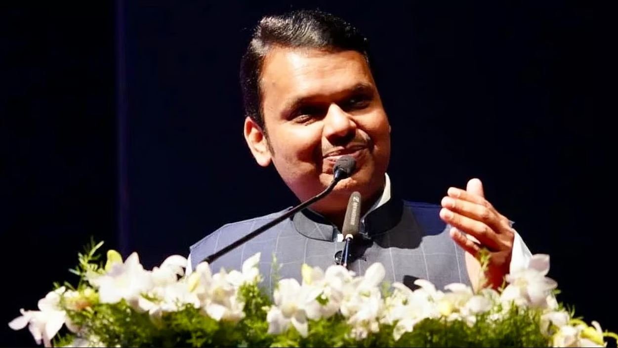 Maharashtra CM Devendra Fadnavis Defends ₹30,000 Crore Karjat Hydropower Project, Highlights Clean Energy and Tree Plantation Plans